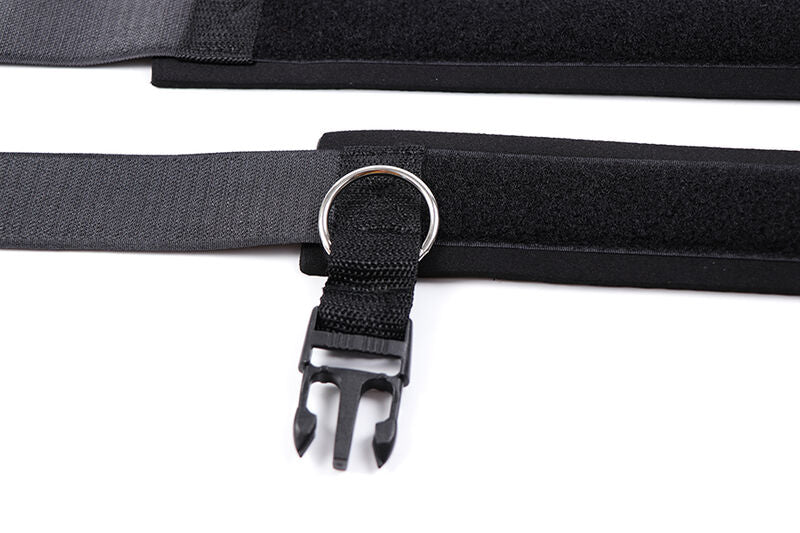 OHMAMA FETISH - CINTURE DI RESTRIZIONE PER I POLSI CON CHIUSURA A GANCIO E ANELLO IN NEOPRENE
